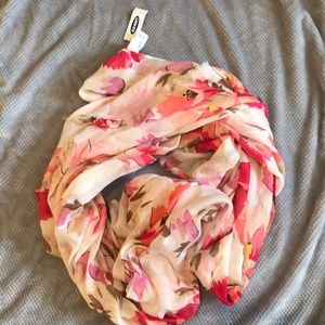 NWT! Floral blanket scarf from old navy